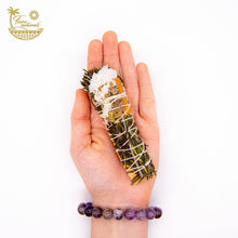 Load image into Gallery viewer, Palo Santo Floral Herb Smudge - Exclusive Production