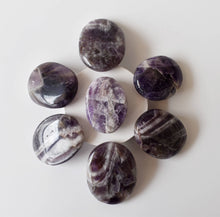 Load image into Gallery viewer, Palm Stones | Amethyst | Thumb Crystal | Pocket Gemstone: Flat Back Side(Flat Stone)