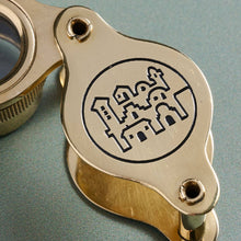 Load image into Gallery viewer, Easy Read Portable Magnifier