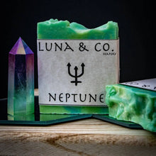 Load image into Gallery viewer, Ocean &amp; Water Lilly | Neptune Soap