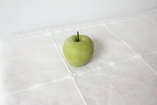 Load image into Gallery viewer, Green Apple Beeswax Candle