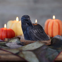 Load image into Gallery viewer, Crow Candle – 100% Beeswax – Black – 4” Handcrafted