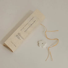 Load image into Gallery viewer, Frankincense Japanese Incense Stick Set - 30 Sticks with Ceramic Holder