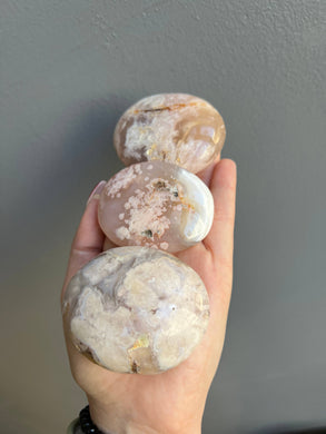 Flower Agate Crystal Palm Stone