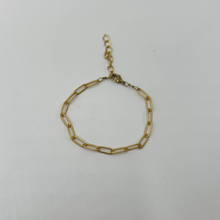 Load image into Gallery viewer, Matte Gold Paperclip Chain Bracelet: Large