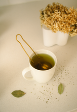 Load image into Gallery viewer, Stainless Steel Tea Strainer | Faire Market Bestseller: Silver