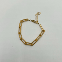 Load image into Gallery viewer, Matte Gold Paperclip Chain Bracelet: Large