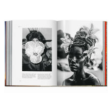 Load image into Gallery viewer, Plant Magick. The Library of Esoterica (English)